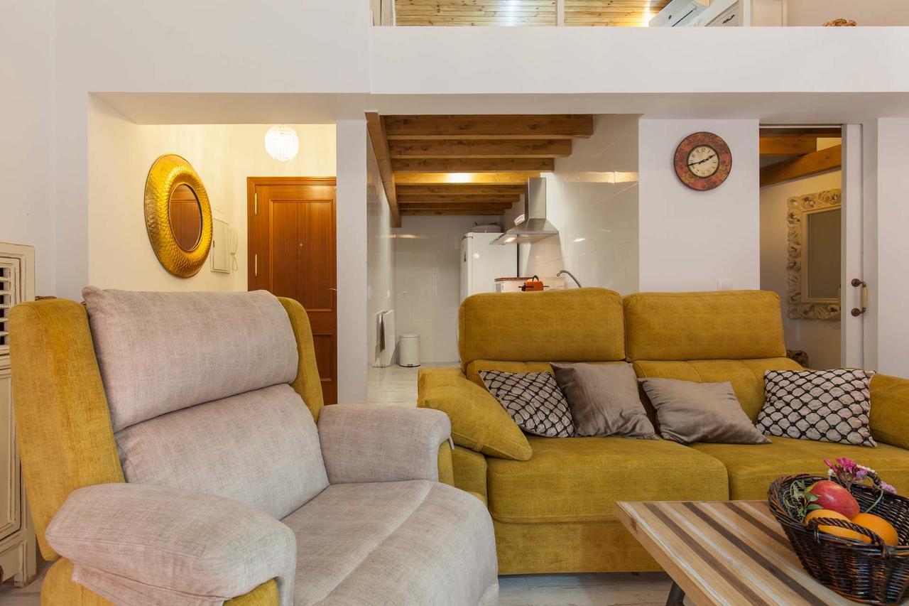 Apartament Loft / Duplex With Charming Historic Center. Wifi Sewilla Zewnętrze zdjęcie