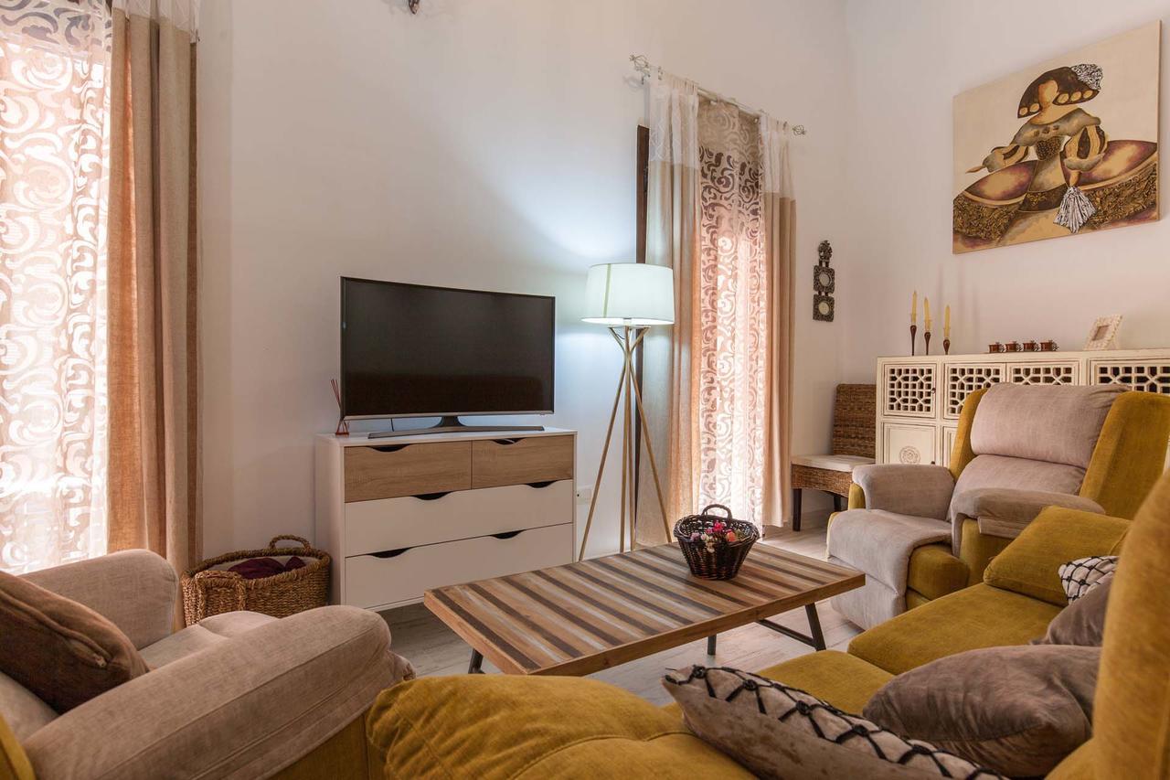 Apartament Loft / Duplex With Charming Historic Center. Wifi Sewilla Zewnętrze zdjęcie